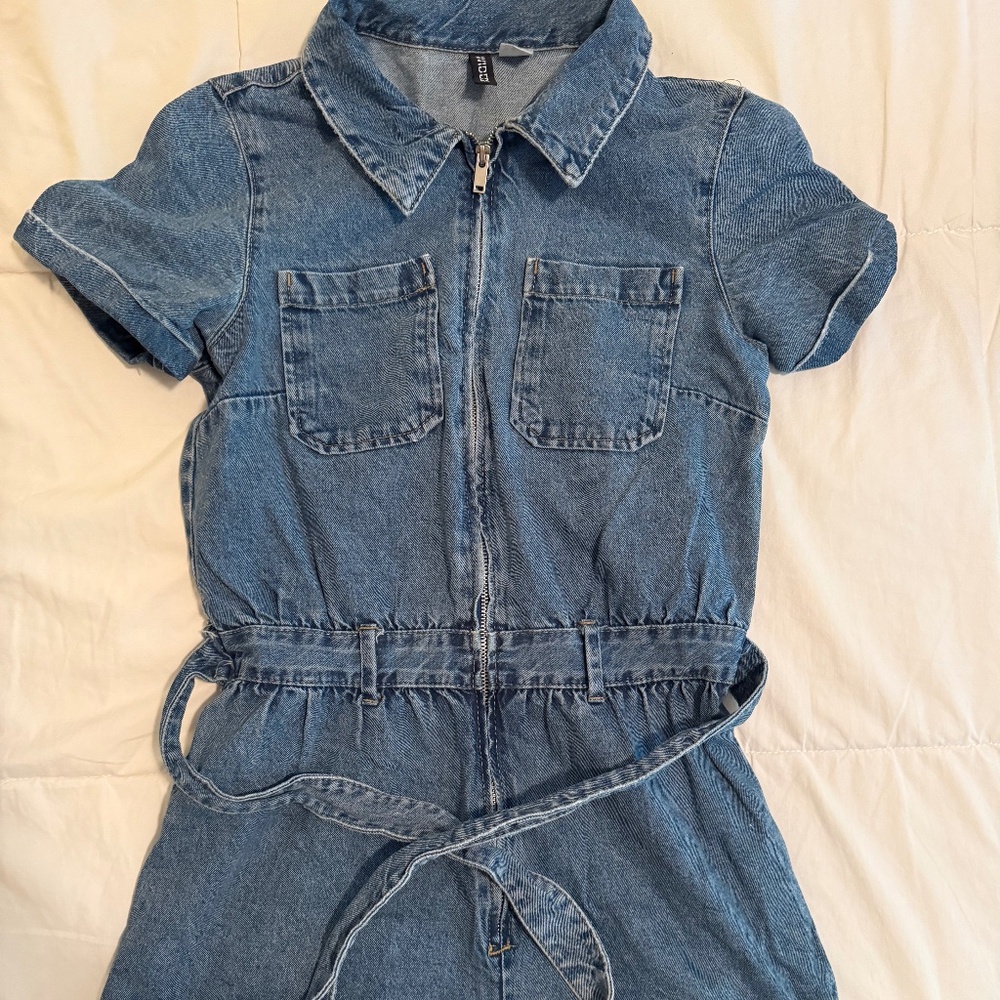 H&M Divided Denim Romper Size XS